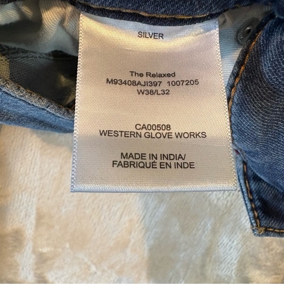 Silver Relaxed Fit Denim Blue Jeans Mn’s Sz 38x32 - Picture 8 of 10